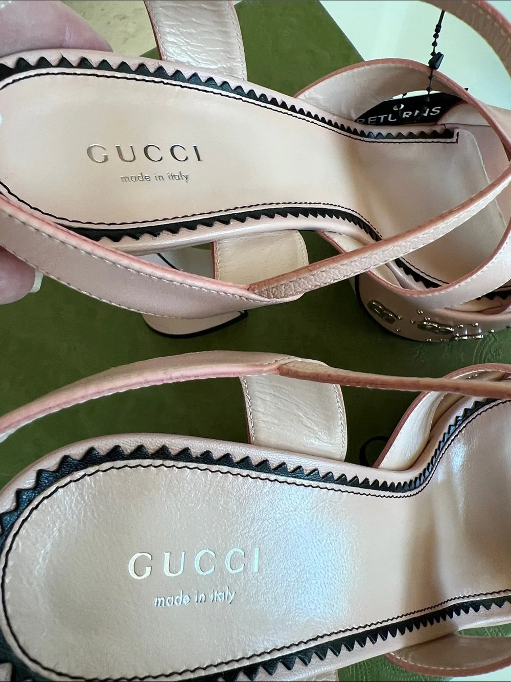 NIB! $1290.00 Gucci Leather GG Embellished Platform Sandals - Size 9 / 39